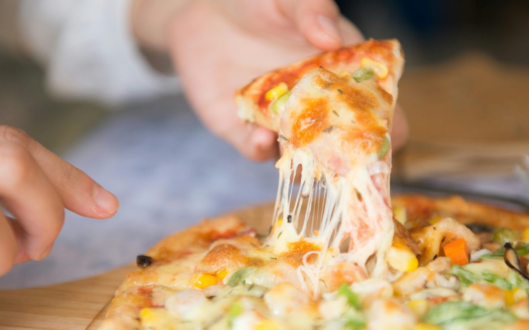 Cauliflower Crust Low-Carb Pizza